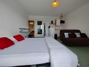 Studio confortable avec terrasse, proche plage, parking privé - La Rochelle - FR-1-246-61